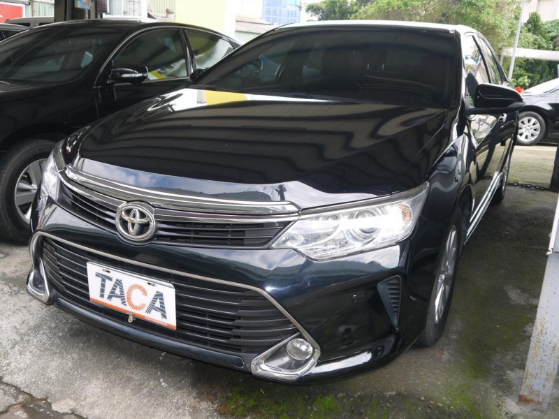 Toyota  Camry 2016 Camry HID頭燈 I-key 恆溫 定速 防滑 一手車 | 新北市汽車商業同業公會｜TACA優良車商聯盟｜中古、二手車買車賣車公會認證保固