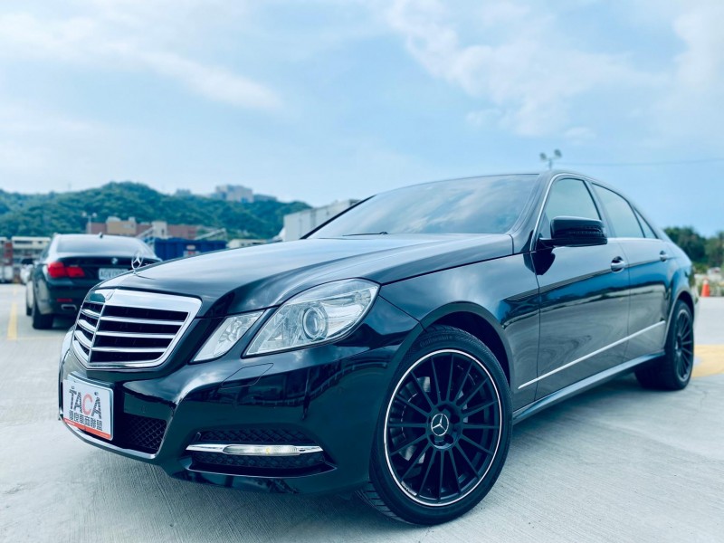 Mercedes-Benz/賓士   E-CLASS  E200 Avantgarde 2012年 BENZ 賓士 E200 黑色 1.8L 低里程 | 新北市汽車商業同業公會｜TACA優良車商聯盟｜中古、二手車買車賣車公會認證保固