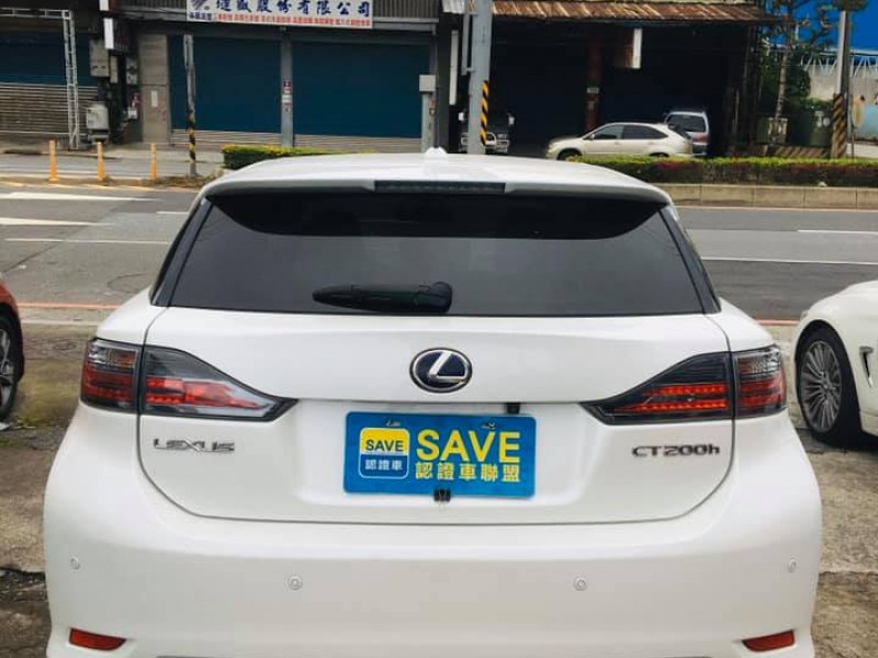 Lexus Ct0h 13年ct0h 頂級f Sport 天窗版大電池已更換 Lexus Ct0h 13年ct0h 頂級f Sport 天窗版大電池已更換