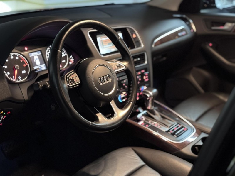Audi  Q5 Q5 40TFSI 2.0汽油 | 新北市汽車商業同業公會｜TACA優良車商聯盟｜中古、二手車買車賣車公會認證保固