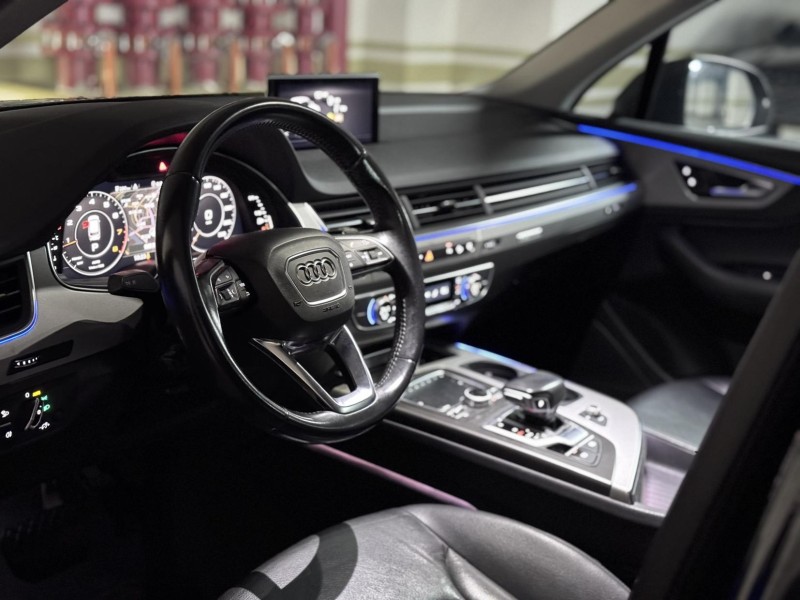 Audi  Q7 Q7 七人座  | 新北市汽車商業同業公會｜TACA優良車商聯盟｜中古、二手車買車賣車公會認證保固