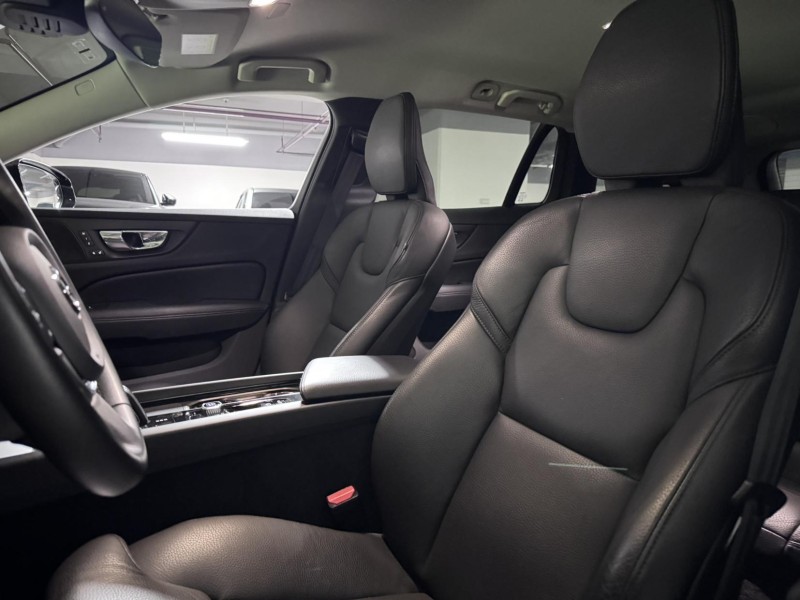 Volvo  V60 2020 V60 B4 旅行車 | 新北市汽車商業同業公會｜TACA優良車商聯盟｜中古、二手車買車賣車公會認證保固