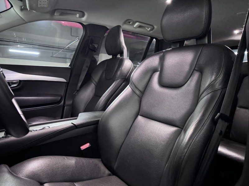 Volvo  XC90 2018 XC90 D5 柴油 七人座 | 新北市汽車商業同業公會｜TACA優良車商聯盟｜中古、二手車買車賣車公會認證保固