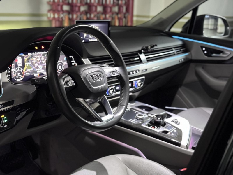 Audi  Q7 2015 小改款 Q7 45TDI 3.0柴油  | 新北市汽車商業同業公會｜TACA優良車商聯盟｜中古、二手車買車賣車公會認證保固