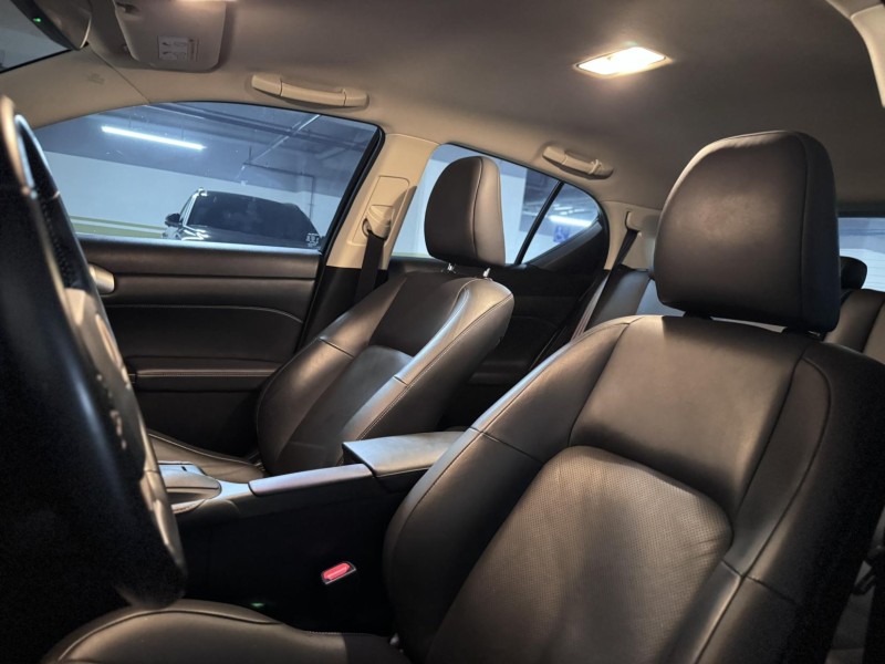Lexus  CT200H CT200H 只跑3萬公里 | 新北市汽車商業同業公會｜TACA優良車商聯盟｜中古、二手車買車賣車公會認證保固