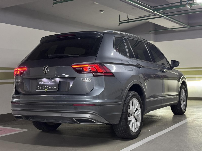 Volkswagen 福斯  Tiguan 七人座 330TSI 地瓜 TIGUAN | 新北市汽車商業同業公會｜TACA優良車商聯盟｜中古、二手車買車賣車公會認證保固