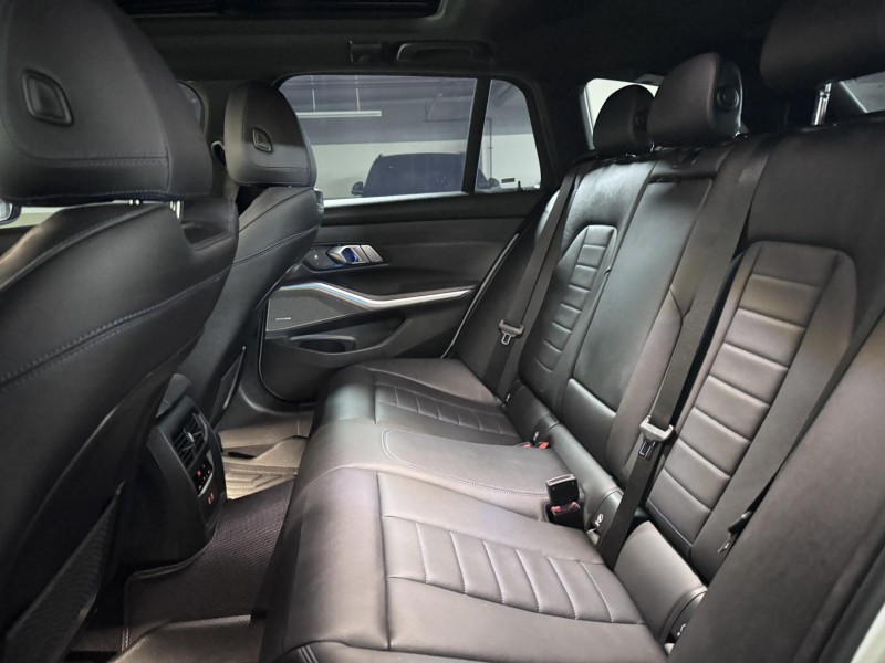 BMW/ 寶馬  3 SERIES  330i M Sport 小改款 330i TOURING 旅行車 ID8曲面螢幕 | 新北市汽車商業同業公會｜TACA優良車商聯盟｜中古、二手車買車賣車公會認證保固