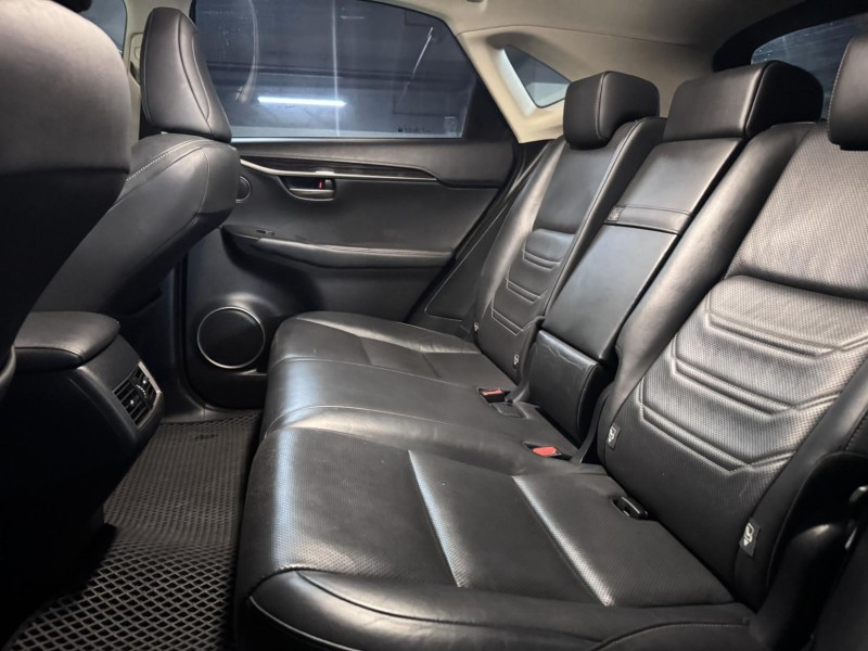 Lexus  NX NX200T頂級版 便宜賣 | 新北市汽車商業同業公會｜TACA優良車商聯盟｜中古、二手車買車賣車公會認證保固