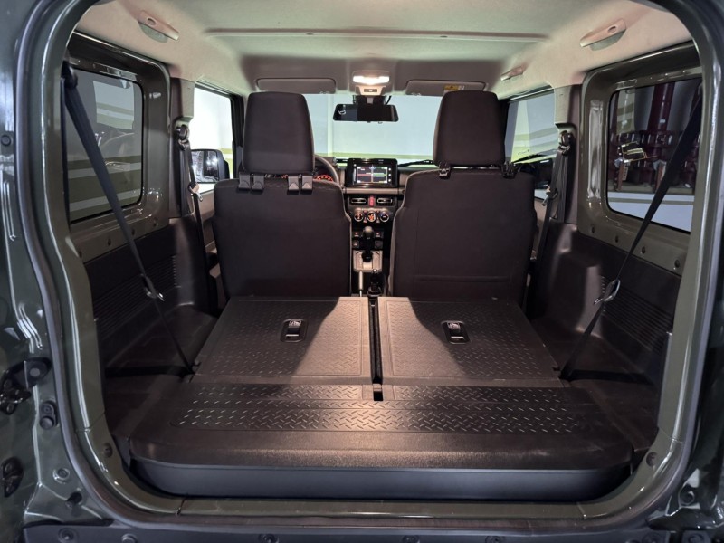 Suzuki  Jimny 只跑7000公里 JIMNY  | 新北市汽車商業同業公會｜TACA優良車商聯盟｜中古、二手車買車賣車公會認證保固