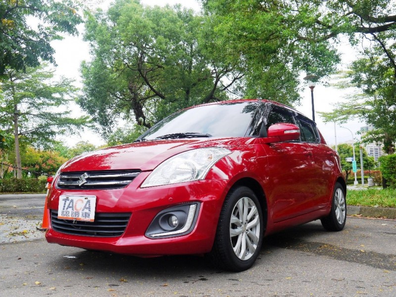 Suzuki  SWIFT 僅跑2萬.耀眼的璀璨紅 | 新北市汽車商業同業公會｜TACA優良車商聯盟｜中古、二手車買車賣車公會認證保固