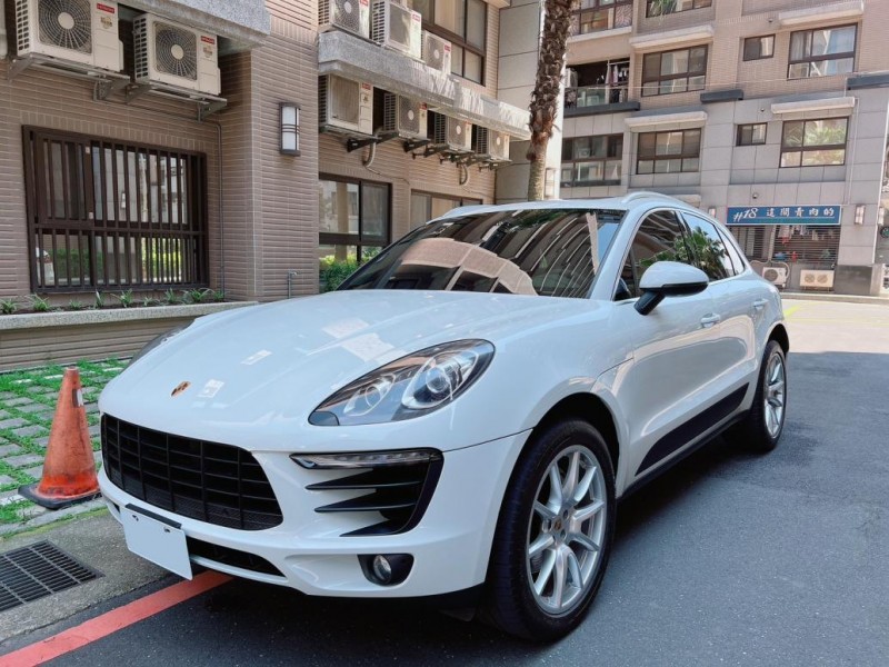 PORSCHE  Macan ＊永業總代理-僅跑7萬多公里 選配滿滿＊2016年式Porsche Macan S | 新北市汽車商業同業公會｜TACA優良車商聯盟｜中古、二手車買車賣車公會認證保固