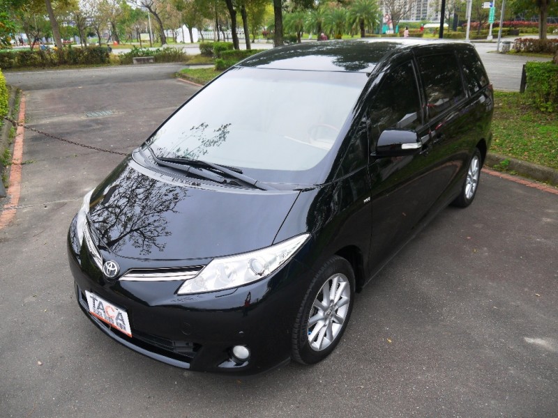 Toyota  Previa 2.4L頂級全景天窗7速手自排 | 新北市汽車商業同業公會｜TACA優良車商聯盟｜中古、二手車買車賣車公會認證保固