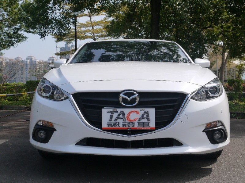 Mazda  Mazda3 魂動馬3 IKey.影音4D | 新北市汽車商業同業公會｜TACA優良車商聯盟｜中古、二手車買車賣車公會認證保固