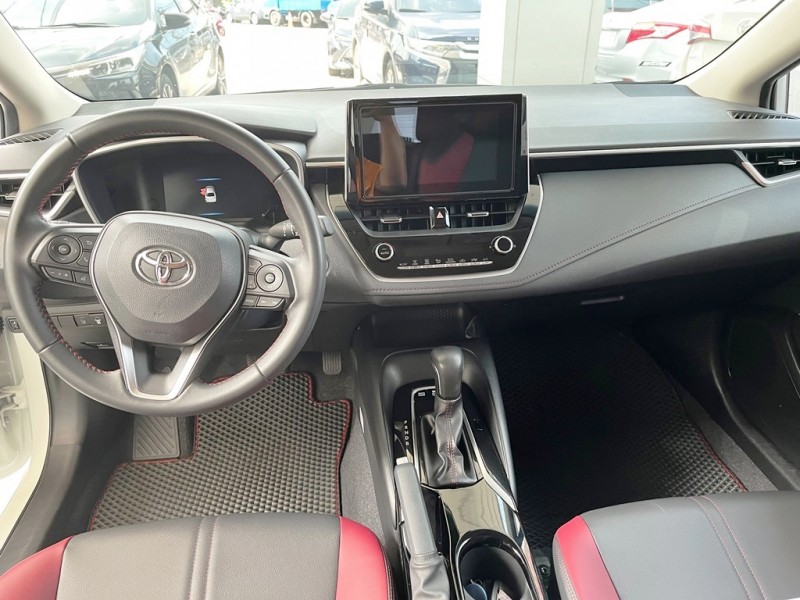 Toyota  Altis 2021'油電GR-頂級版 | 新北市汽車商業同業公會｜TACA優良車商聯盟｜中古、二手車買車賣車公會認證保固