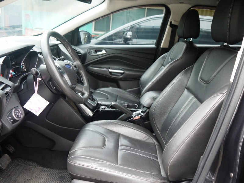 Ford/福特  Kuga 全景天窗頂級版 | 新北市汽車商業同業公會｜TACA優良車商聯盟｜中古、二手車買車賣車公會認證保固