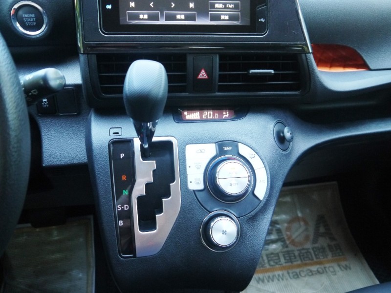 Toyota  SIENTA SIENTA  1.8L 5人座 | 新北市汽車商業同業公會｜TACA優良車商聯盟｜中古、二手車買車賣車公會認證保固