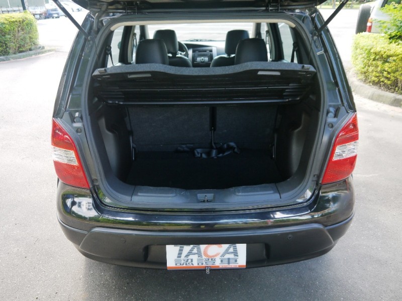 Nissan  Livina 2009型式Livina 放架 | 新北市汽車商業同業公會｜TACA優良車商聯盟｜中古、二手車買車賣車公會認證保固