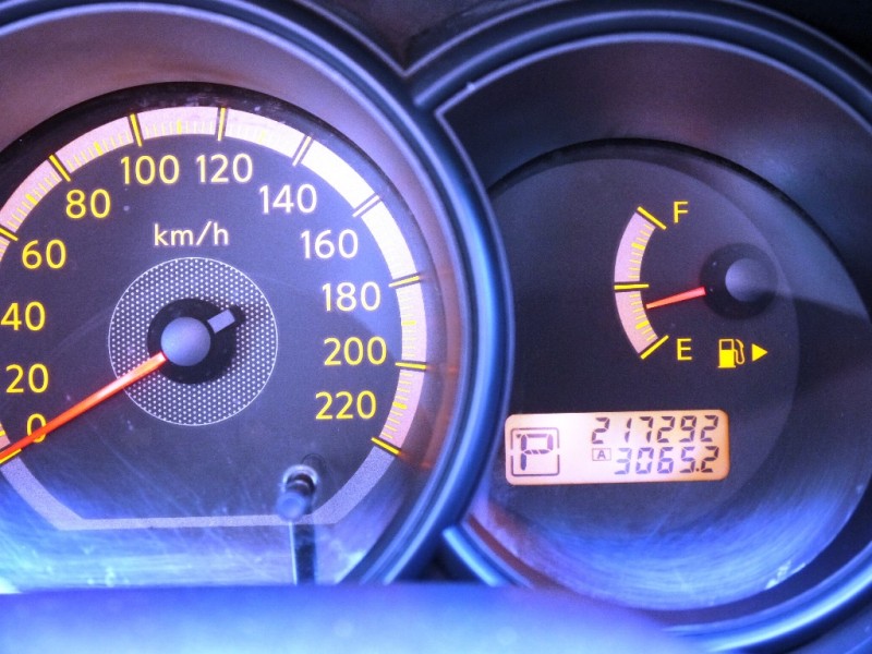 Nissan  Livina 2009型式Livina 放架 | 新北市汽車商業同業公會｜TACA優良車商聯盟｜中古、二手車買車賣車公會認證保固