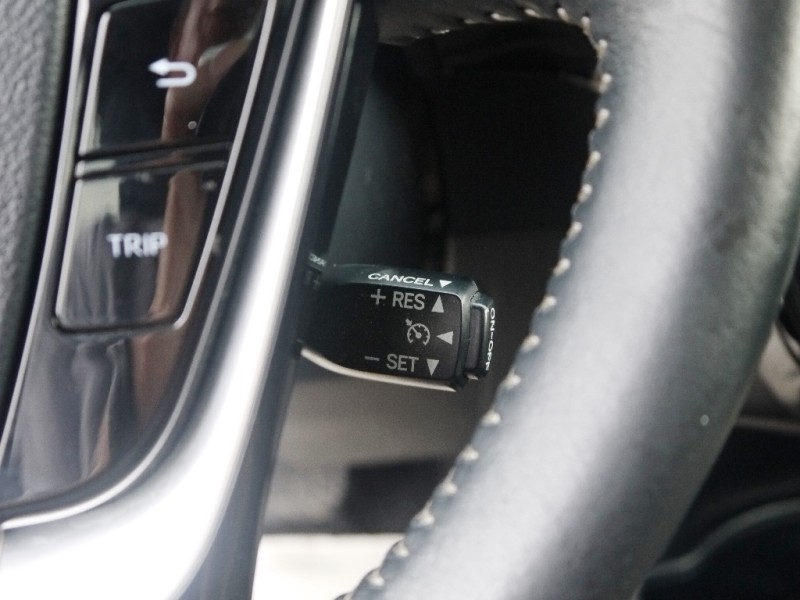 Toyota  Prius C 2019年最省油的油電車  | 新北市汽車商業同業公會｜TACA優良車商聯盟｜中古、二手車買車賣車公會認證保固