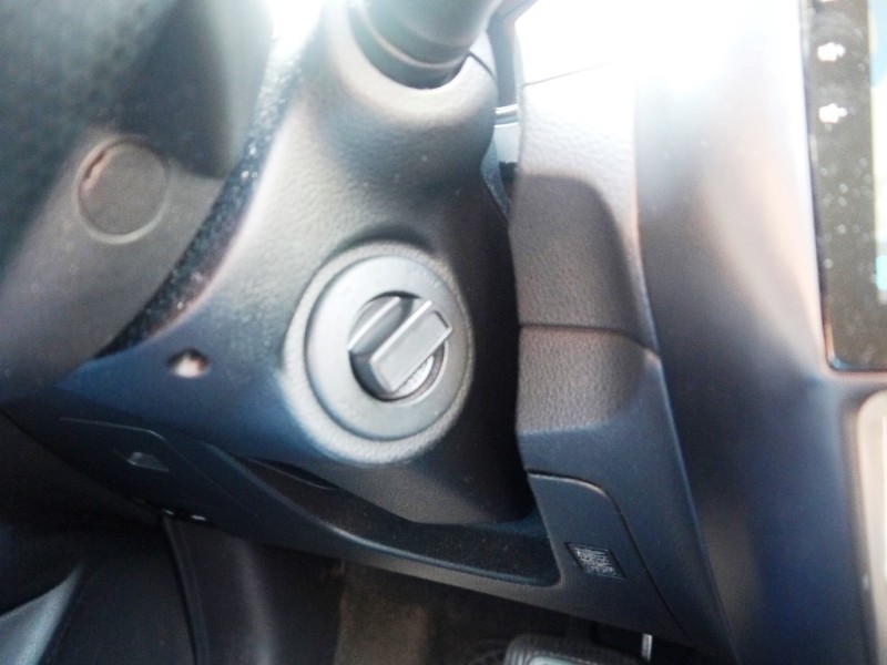 Nissan  Grand Livina 稀有Grand Livina 1.8 L | 新北市汽車商業同業公會｜TACA優良車商聯盟｜中古、二手車買車賣車公會認證保固