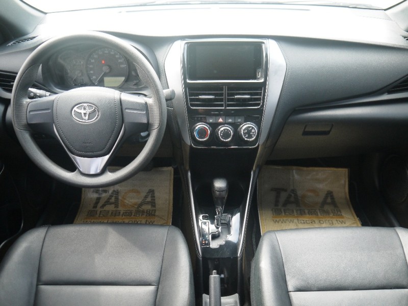 Toyota  Yaris 正2021年 大鴨 | 新北市汽車商業同業公會｜TACA優良車商聯盟｜中古、二手車買車賣車公會認證保固