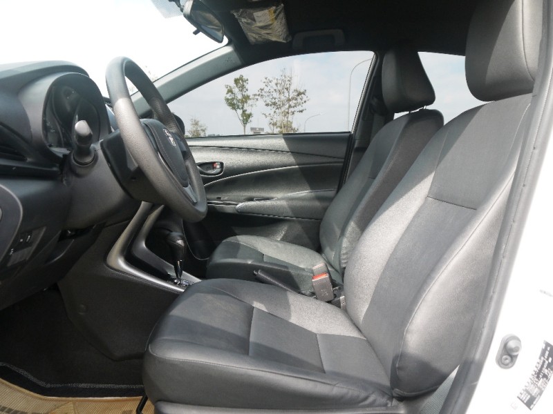 Toyota  Yaris 正2021年 大鴨 | 新北市汽車商業同業公會｜TACA優良車商聯盟｜中古、二手車買車賣車公會認證保固