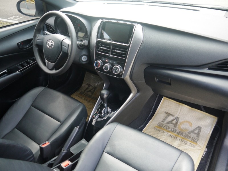 Toyota  Yaris 正2021年 大鴨 | 新北市汽車商業同業公會｜TACA優良車商聯盟｜中古、二手車買車賣車公會認證保固
