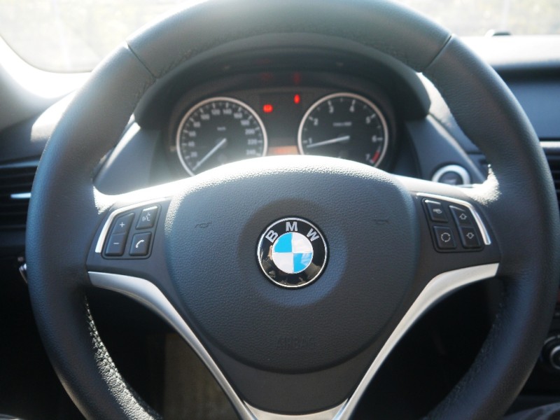 BMW/ 寶馬  X1 SERIES  X1 sDrive18i 正2014年 X1 18i | 新北市汽車商業同業公會｜TACA優良車商聯盟｜中古、二手車買車賣車公會認證保固