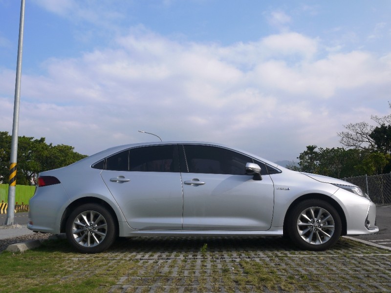 Toyota  Altis 2021' ALTIS 油電車 | 新北市汽車商業同業公會｜TACA優良車商聯盟｜中古、二手車買車賣車公會認證保固