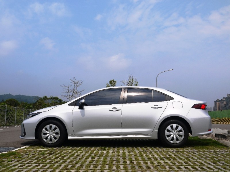 Toyota  Altis 正2023年全速率跟車.原廠保固中 | 新北市汽車商業同業公會｜TACA優良車商聯盟｜中古、二手車買車賣車公會認證保固