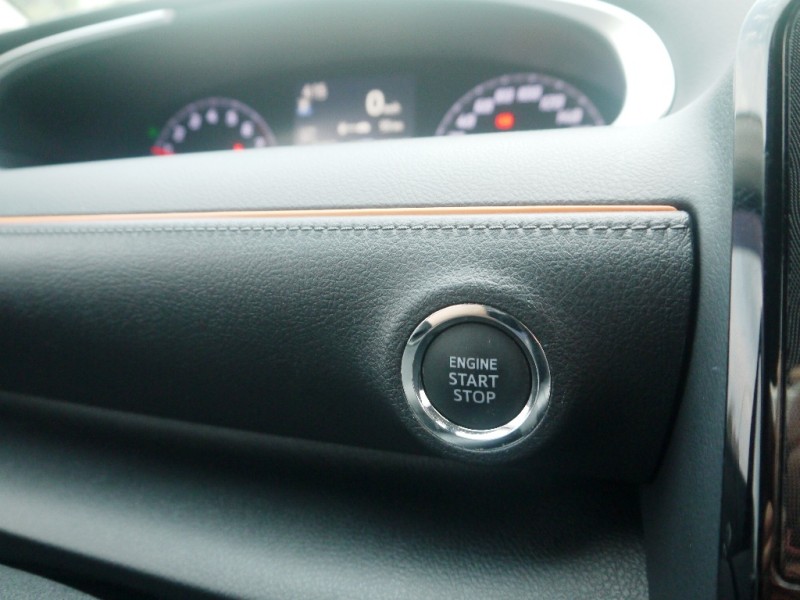 Toyota  SIENTA 正2021