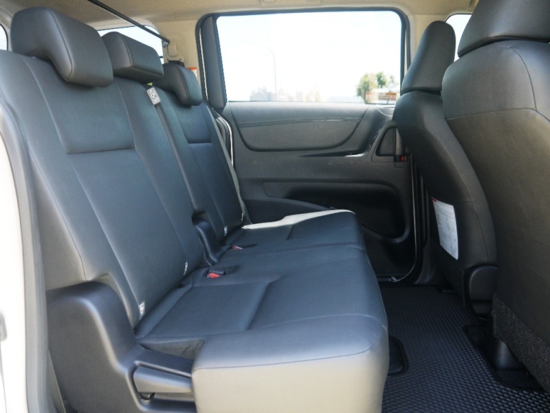 Toyota  SIENTA 正2023年 新車原廠保固中 | 新北市汽車商業同業公會｜TACA優良車商聯盟｜中古、二手車買車賣車公會認證保固