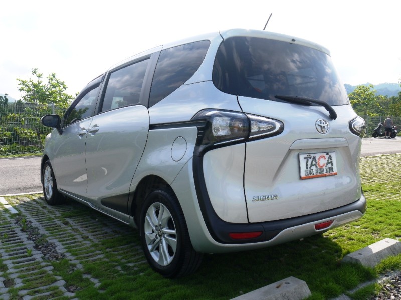 Toyota  SIENTA 正2020年 SIENTA 1.5L 5人座 | 新北市汽車商業同業公會｜TACA優良車商聯盟｜中古、二手車買車賣車公會認證保固