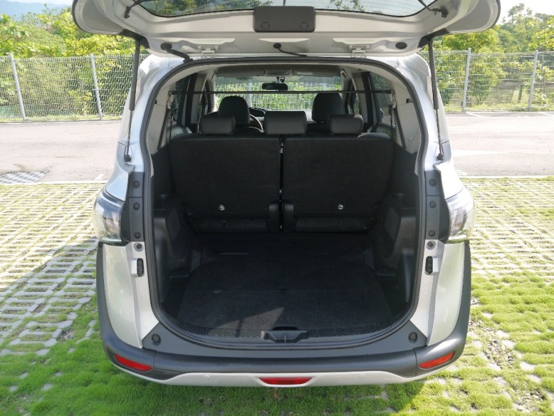 Toyota  SIENTA 正2020年 SIENTA 1.5L 5人座 | 新北市汽車商業同業公會｜TACA優良車商聯盟｜中古、二手車買車賣車公會認證保固