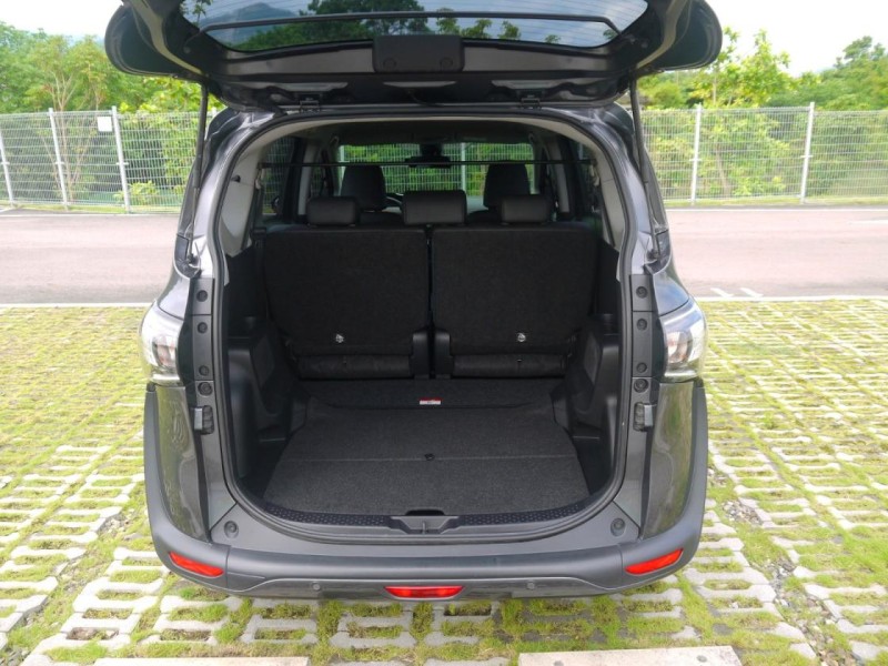 Toyota  SIENTA 正2021年 小改款 | 新北市汽車商業同業公會｜TACA優良車商聯盟｜中古、二手車買車賣車公會認證保固