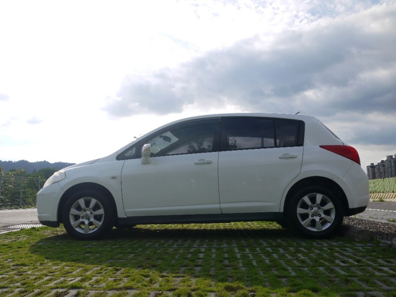 Nissan  Tiida 俗俗賣~~代步車~~ | 新北市汽車商業同業公會｜TACA優良車商聯盟｜中古、二手車買車賣車公會認證保固