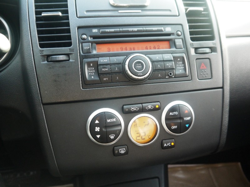 Nissan  Tiida 俗俗賣~~代步車~~ | 新北市汽車商業同業公會｜TACA優良車商聯盟｜中古、二手車買車賣車公會認證保固
