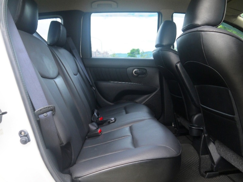 Nissan  Livina 正2012年 放架.恆溫版本 | 新北市汽車商業同業公會｜TACA優良車商聯盟｜中古、二手車買車賣車公會認證保固