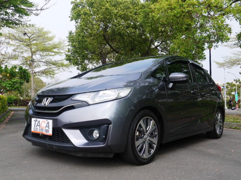 Honda  FIT 頂級S版快排7速手自排 | 新北市汽車商業同業公會｜TACA優良車商聯盟｜中古、二手車買車賣車公會認證保固