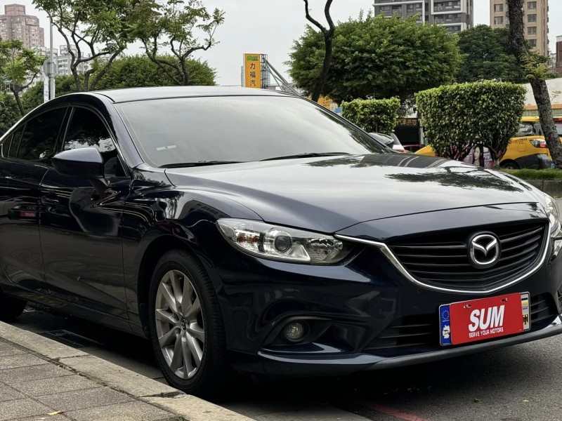 Mazda  Mazda6 金鑽店~超優的美車 時尚經濟實惠 2016年式 馬6 汽油版2.0 里程保證只跑9萬多公里 主要配備有 胎壓監控 車道變換輔助 斜坡起步輔助 循跡防滑 6安 免鑰啟動車門鎖 定速 導航 倒車影像 電動摺疊後視鏡 分區恆溫空調 雙電動座椅 粉塵過濾器 後座出風口 等多項配備！ | 新北市汽車商業同業公會｜TACA優良車商聯盟｜中古、二手車買車賣車公會認證保固