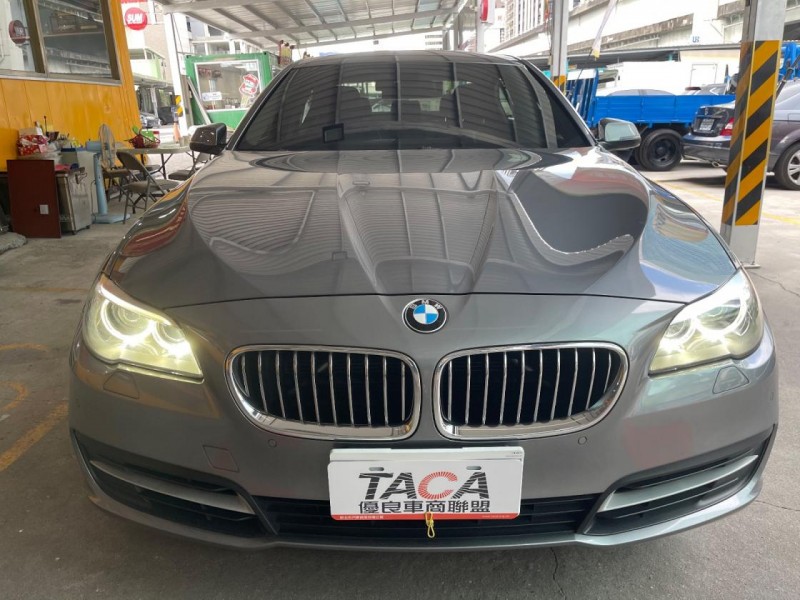 BMW/ 寶馬  5 SERIES  520d 油價高漲520D柴油是您的首選內外皆超美 | 新北市汽車商業同業公會｜TACA優良車商聯盟｜中古、二手車買車賣車公會認證保固