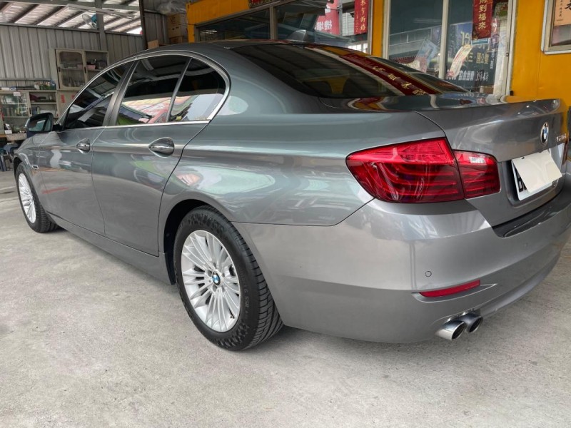 BMW/ 寶馬  5 SERIES  520d 油價高漲520D柴油是您的首選內外皆超美 | 新北市汽車商業同業公會｜TACA優良車商聯盟｜中古、二手車買車賣車公會認證保固