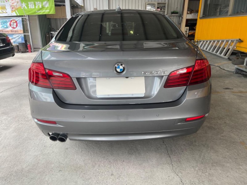 BMW/ 寶馬  5 SERIES  520d 油價高漲520D柴油是您的首選內外皆超美 | 新北市汽車商業同業公會｜TACA優良車商聯盟｜中古、二手車買車賣車公會認證保固