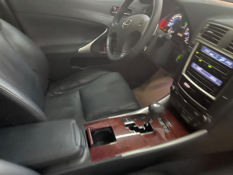 Lexus  IS 漂亮is250原廠運動版 | 新北市汽車商業同業公會｜TACA優良車商聯盟｜中古、二手車買車賣車公會認證保固