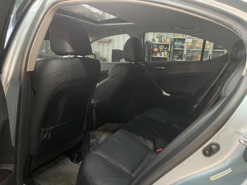 Lexus  IS 漂亮is250原廠運動版 | 新北市汽車商業同業公會｜TACA優良車商聯盟｜中古、二手車買車賣車公會認證保固