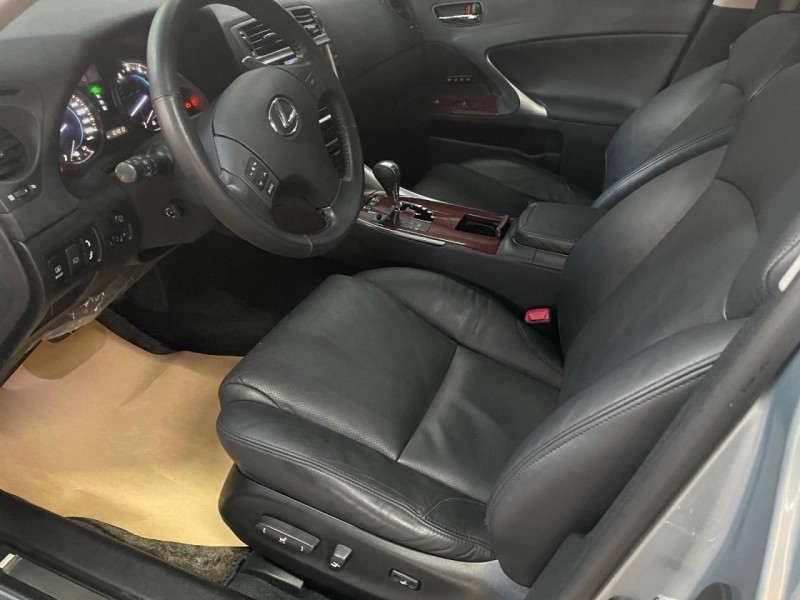 Lexus  IS 漂亮is250原廠運動版 | 新北市汽車商業同業公會｜TACA優良車商聯盟｜中古、二手車買車賣車公會認證保固