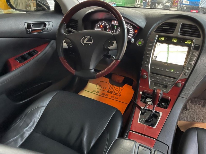 Lexus  ES 大空間舒適妥善率高ES350 | 新北市汽車商業同業公會｜TACA優良車商聯盟｜中古、二手車買車賣車公會認證保固