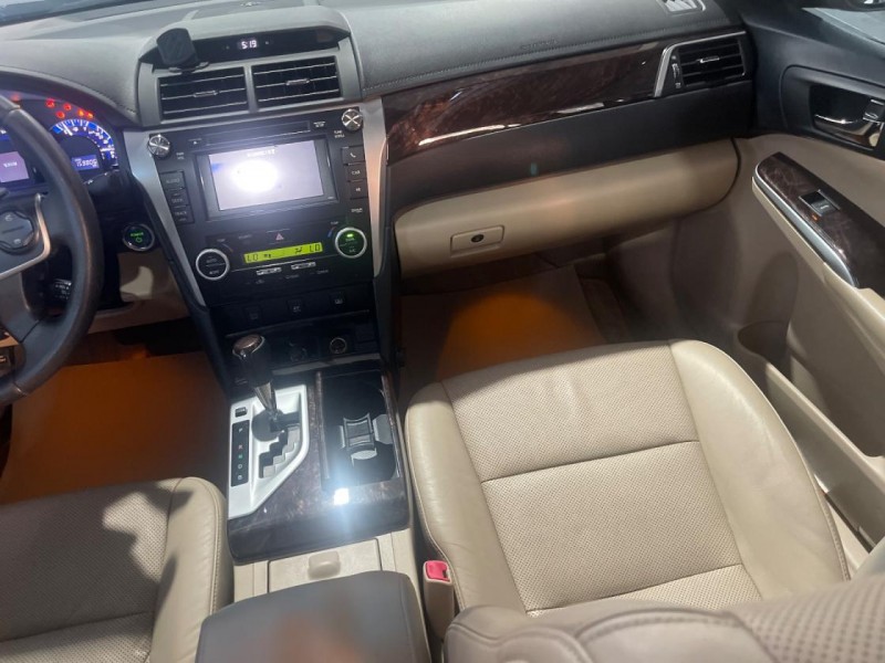 Toyota  Camry 2012年Camry油電大電池已換新，有天窗，有雙電動椅,ikey | 新北市汽車商業同業公會｜TACA優良車商聯盟｜中古、二手車買車賣車公會認證保固