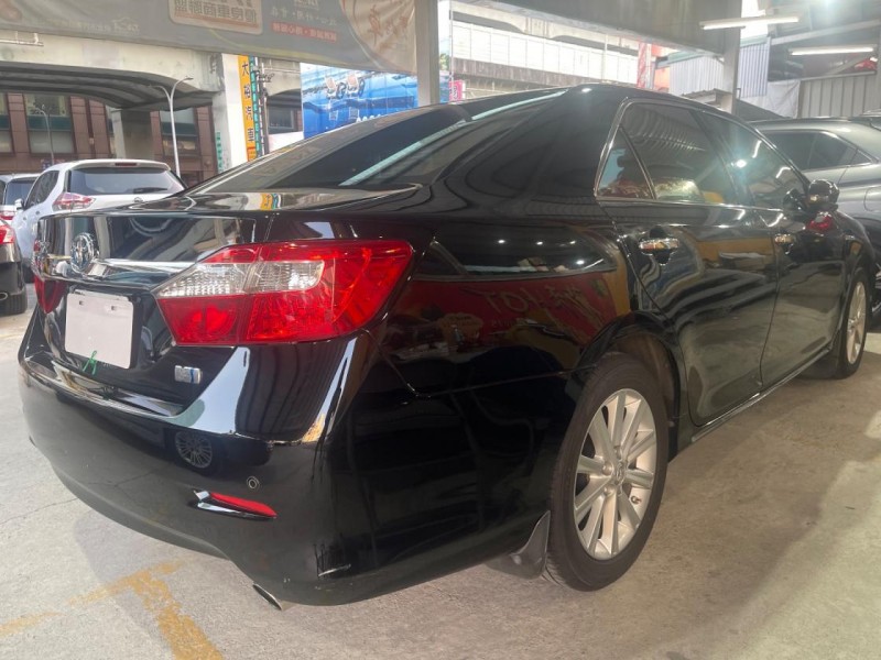 Toyota  Camry 2012年Camry油電大電池已換新，有天窗，有雙電動椅,ikey | 新北市汽車商業同業公會｜TACA優良車商聯盟｜中古、二手車買車賣車公會認證保固