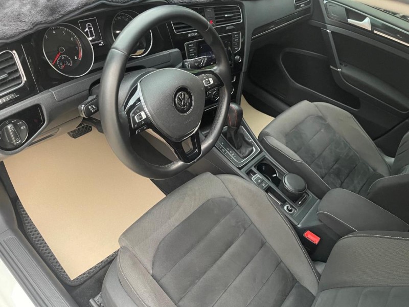Volkswagen 福斯  Golf 最安全5門大空間小車省油省稅金 | 新北市汽車商業同業公會｜TACA優良車商聯盟｜中古、二手車買車賣車公會認證保固